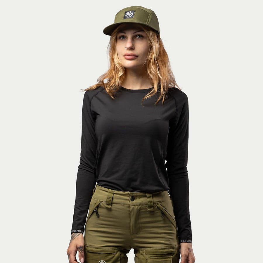 104_9b223e1f1c-bn214-w-black-7-square