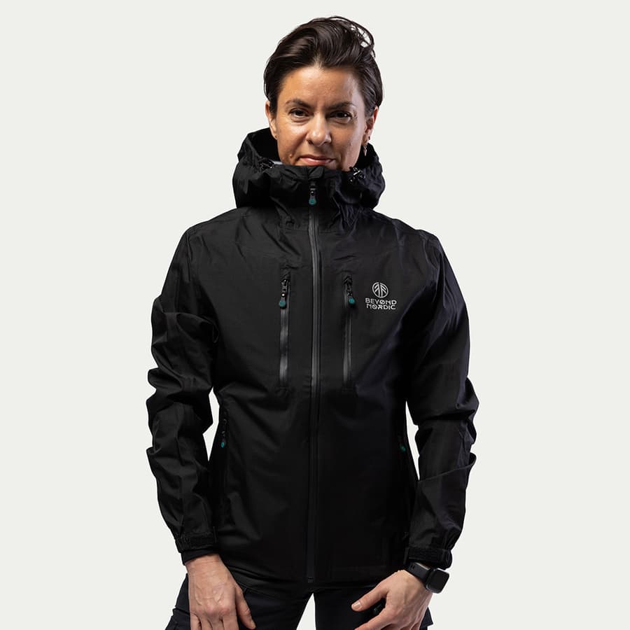 106_154a2b4908-bn301v2-w-black-4-square