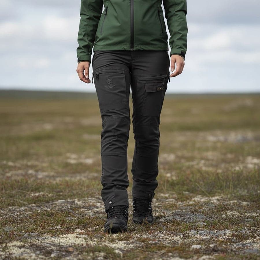 110_94d019104b-bn001-w-unexplored-klar-2-square