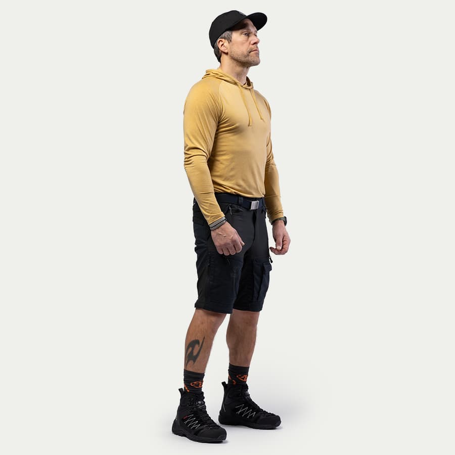 111_93171bd010-bn002v2-m-black-07-square