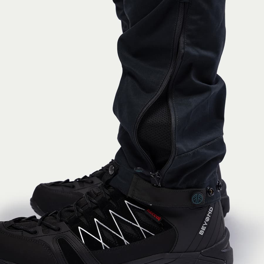 111_9400d701fd-bn002v2-m-black-05-square