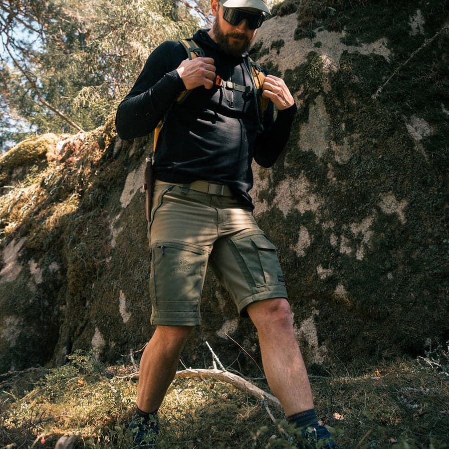 111_c7a77da9c9-bn002v-m-moss-square