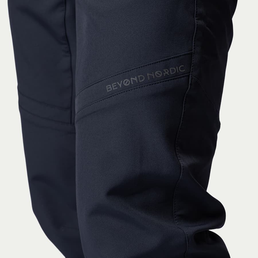 122_b9ae58aff2-bn012-m-carbon-18-square