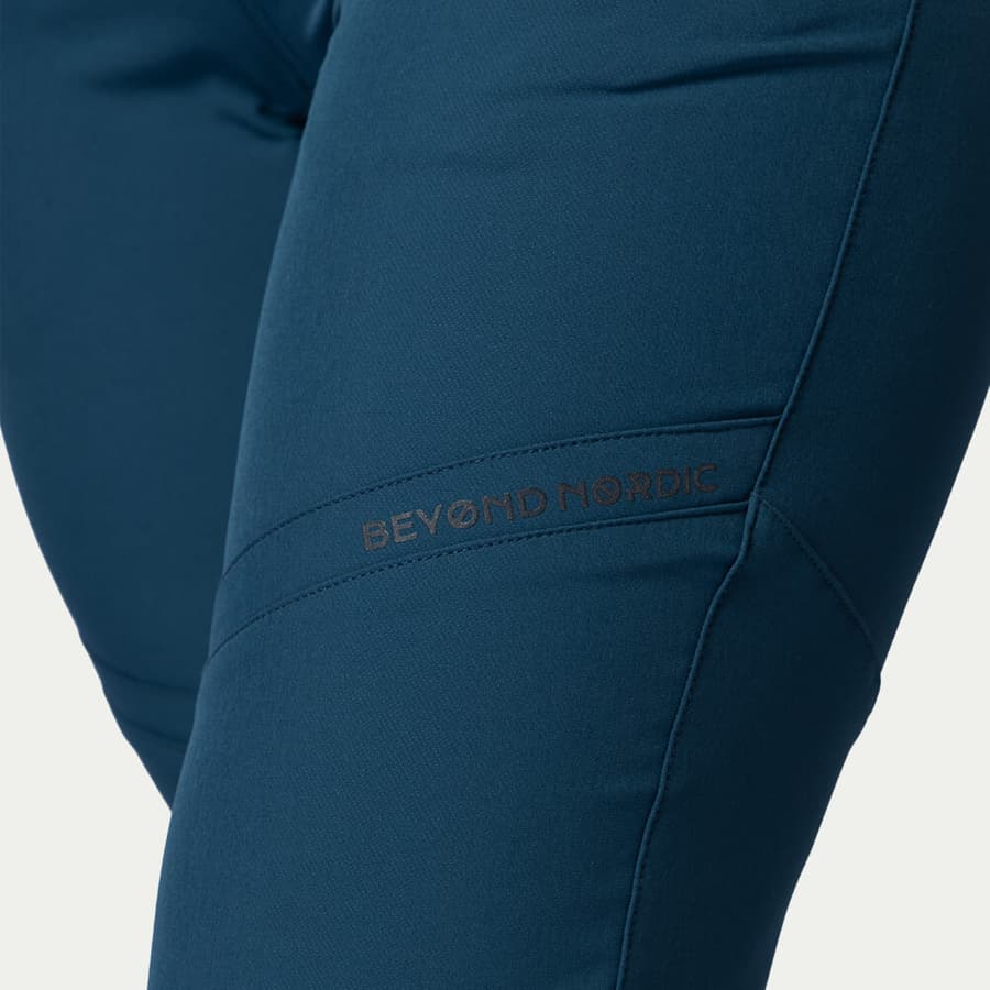 123_506f4bcdb2-bn012-w-legionblue-15-square