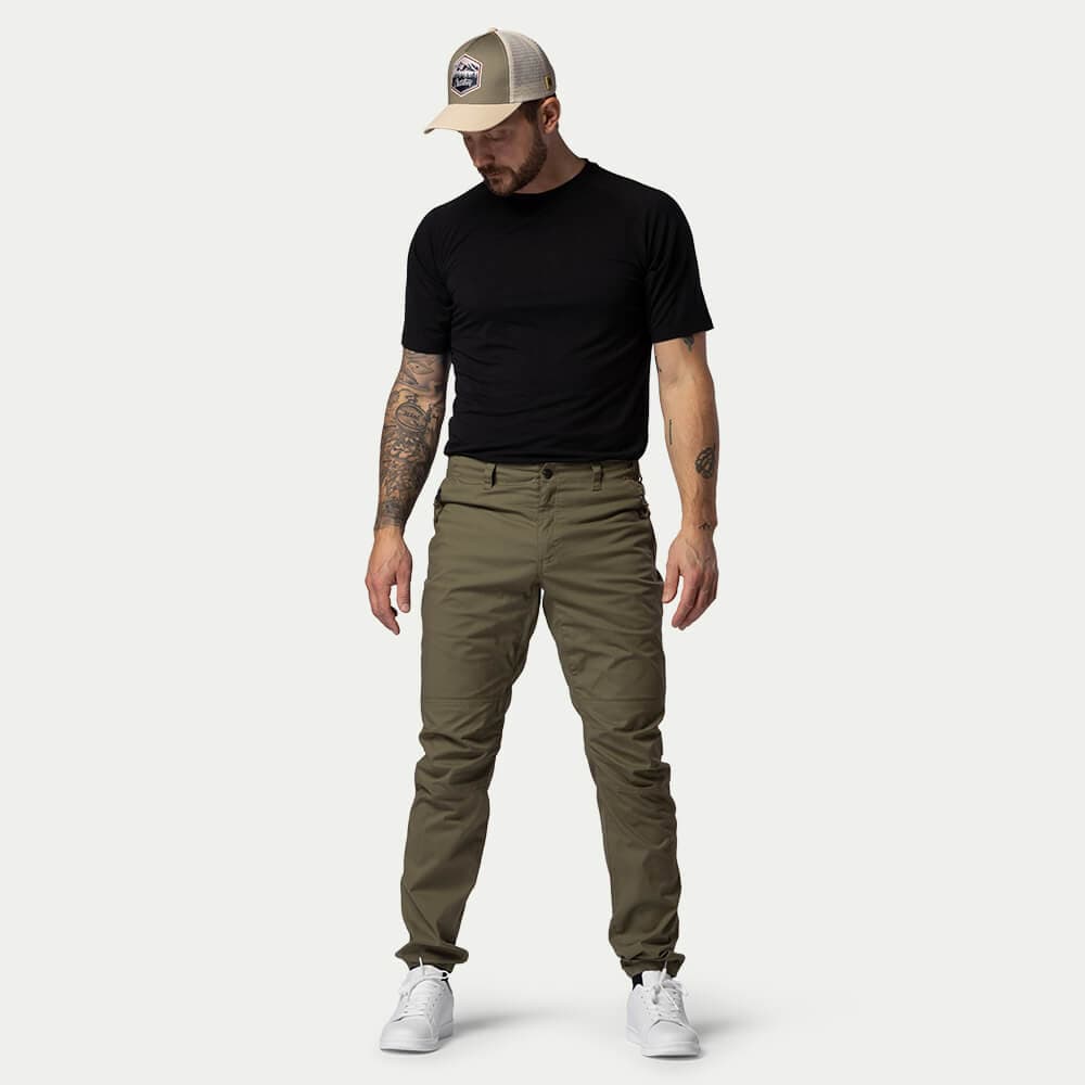 151_82d84fa2c3-bn011-m-lichengreen-1-2-full