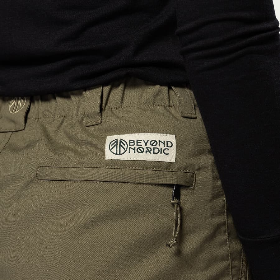 152_9224c51b6c-bn011-w-lichengreen-13-square