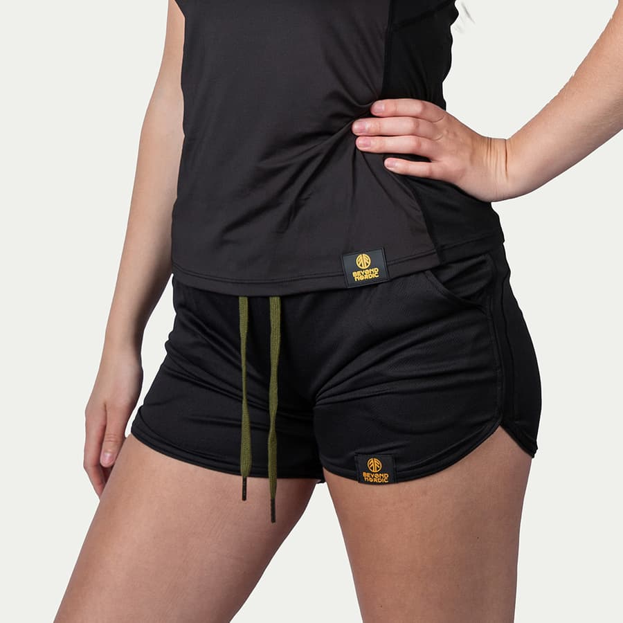 56_aaeef03c7a-bn206-w-black-4-square